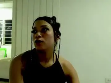 Mayaa_squirt  live sex cam