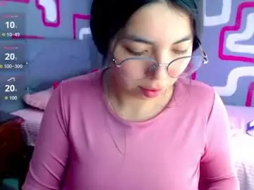Mochiluna  live sex cam
