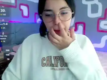 Mochiluna  live sex cam