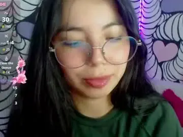 Mochiluna  live sex cam