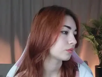 Romiavluv  live sex cam