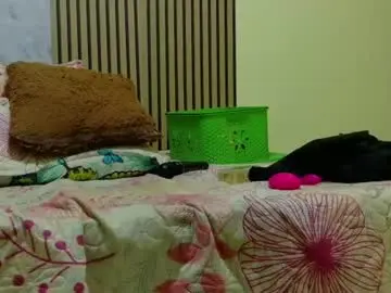 Savory_pussy18  live sex cam