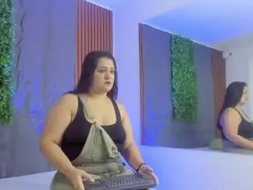 Tati_galeano  live sex cam