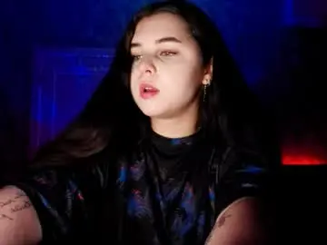 Tonishaholje  live sex cam