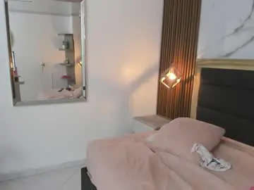 Violetta_ross1  live sex cam