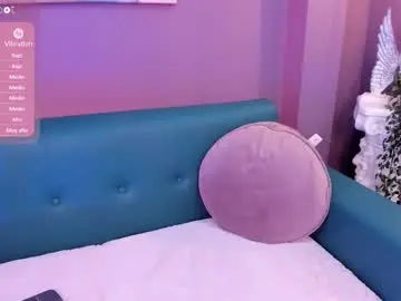 Alessiia__  live sex cam