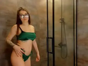 Floraimperial  live sex cam