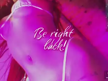 Lia_varel  live sex cam