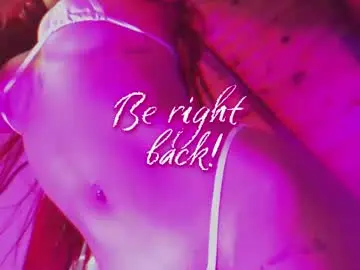 Lia_varel  live sex cam