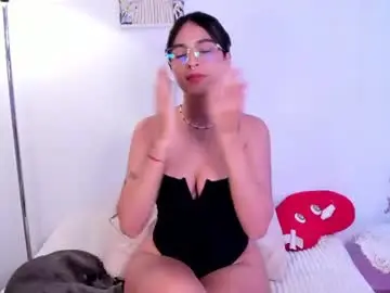 Skeeter_cb  live sex cam