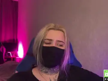 Unaxyling  live sex cam