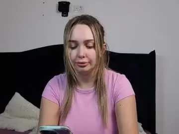 Xsexycouples  live sex cam