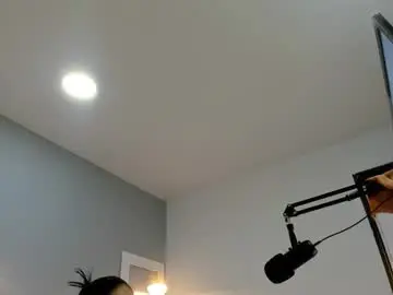 Ambbermoon  live sex cam