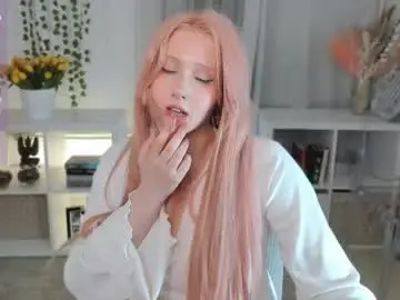 Delilahtaylor  live sex cam