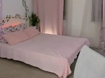 Delilahtaylor  live sex cam