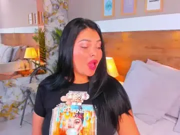 Emma_bakker_  live sex cam