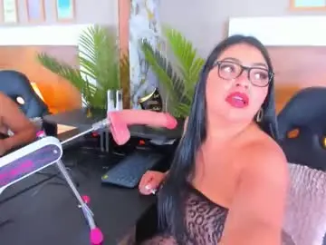 Emma_bakker_  live sex cam