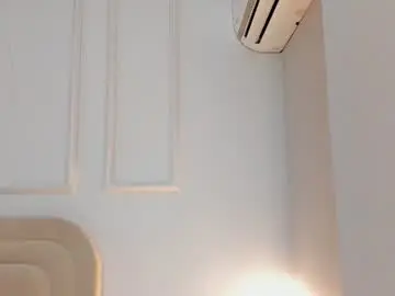 Gabyyjones  live sex cam