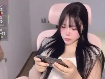 Gorgeous_girl33  live sex cam