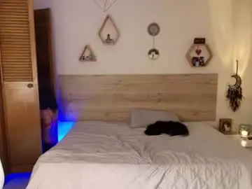 Harknite  live sex cam