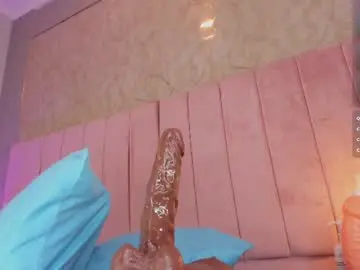 Hillarycollins  live sex cam