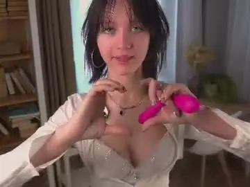 Juttadep  live sex cam