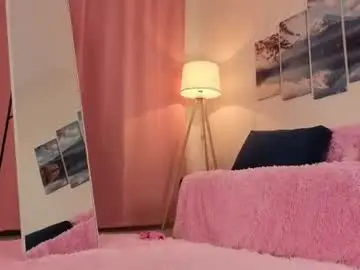 Mila_luxe  live sex cam