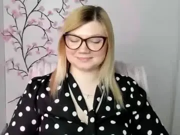 Molly_moree  live sex cam