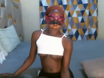 Remmyqueen  live sex cam