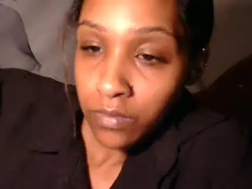 Atirahcali  live sex cam