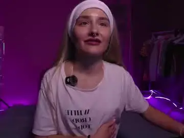 Dee_liciouss  live sex cam