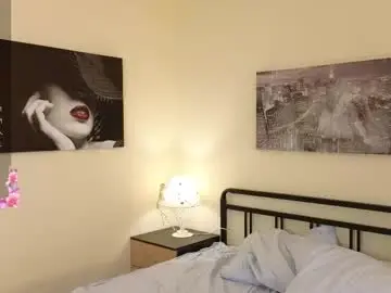 Heily_beini  live sex cam