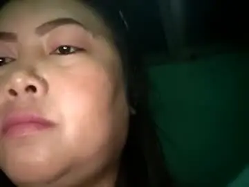 Hottnica69  live sex cam