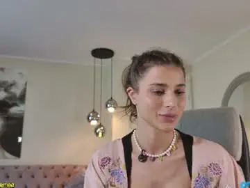 Lenna_godess  live sex cam