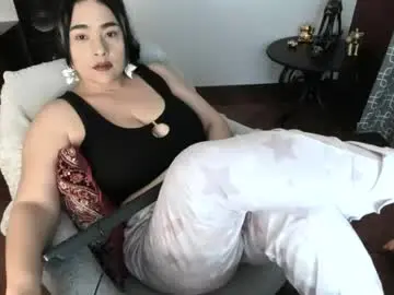 Luscious86  live sex cam