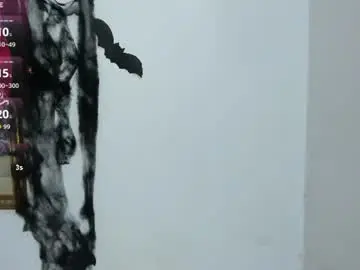 Miaasummer  live sex cam