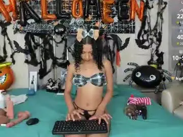 Miaasummer  live sex cam