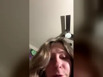 Rickyboobies222  live sex cam