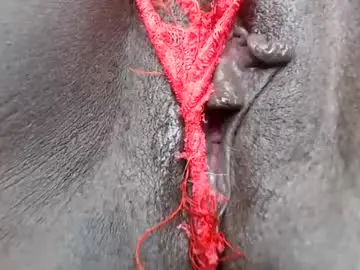 Shinadee  live sex cam