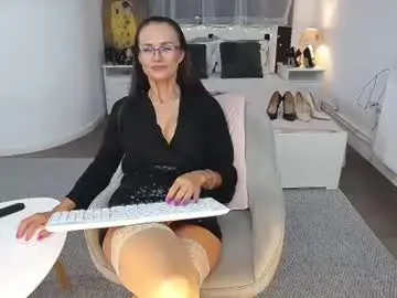 Tanyaloren  live sex cam