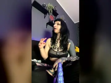 Acidpuppy  live sex cam