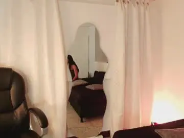 Cloenovak  live sex cam