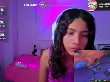 Helia_n_amy  live sex cam