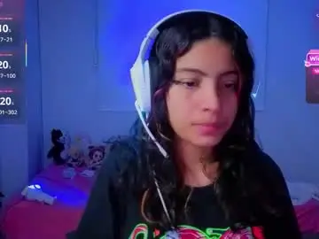 Helia_n_amy  live sex cam