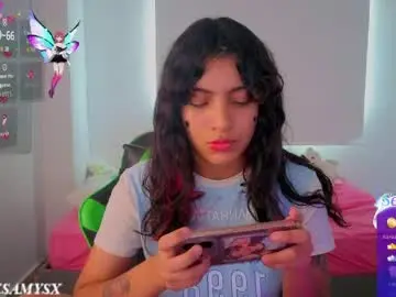Helia_n_amy  live sex cam