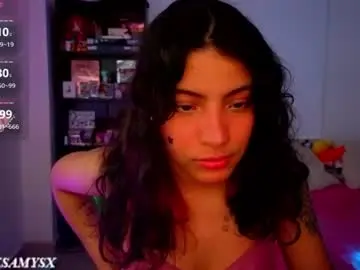 Helia_n_amy  live sex cam