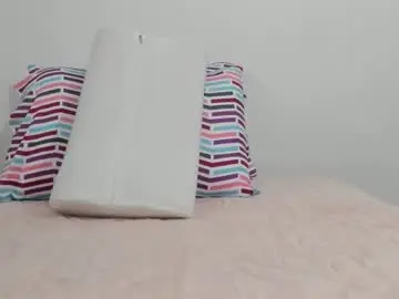 Karitookiss  live sex cam