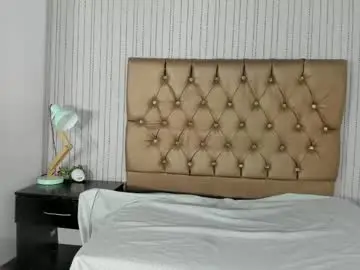 Kitty_eloays  live sex cam