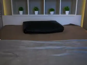 Lacienini  live sex cam