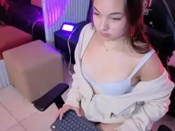 Lally_tay  live sex cam